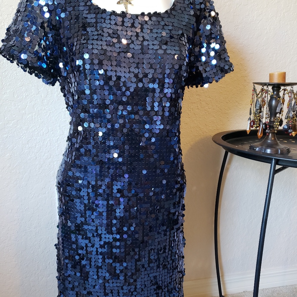 Blue sequins dress